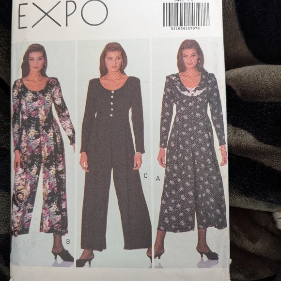 Butterick pattern bundle - Picture 2 of 10